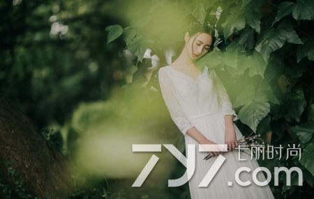 伊思红参和蜗牛哪个好,伊思红参蜗牛霜正品