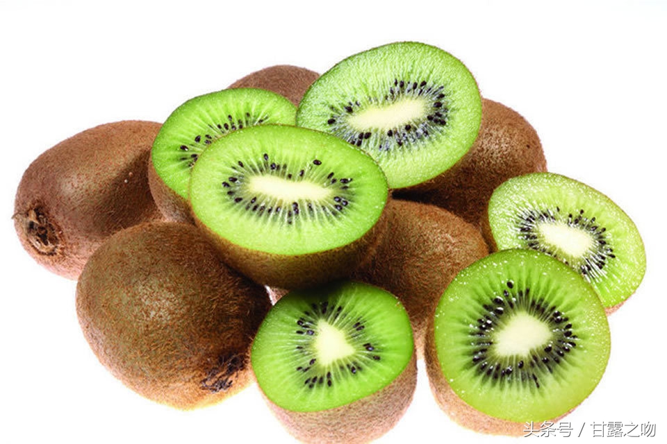 脸上长斑多吃水果有用吗,脸上长斑要吃维生素