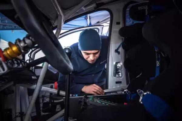 勇者游戏围观者,勇者游戏战术竞技