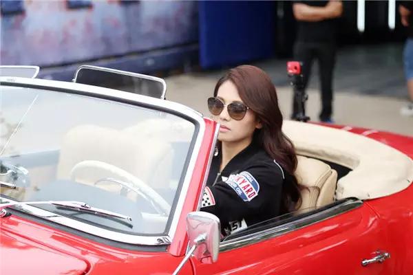 娱乐圈十大青衣女刘涛,女星刘涛赛车手