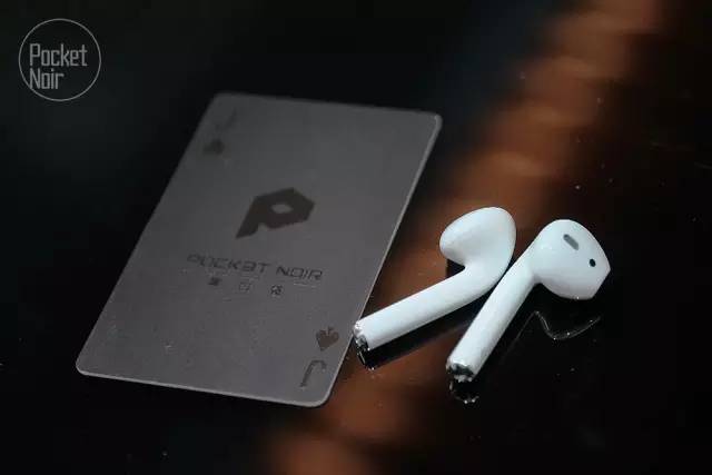 AirPods：头都快甩掉了，还是甩不掉它