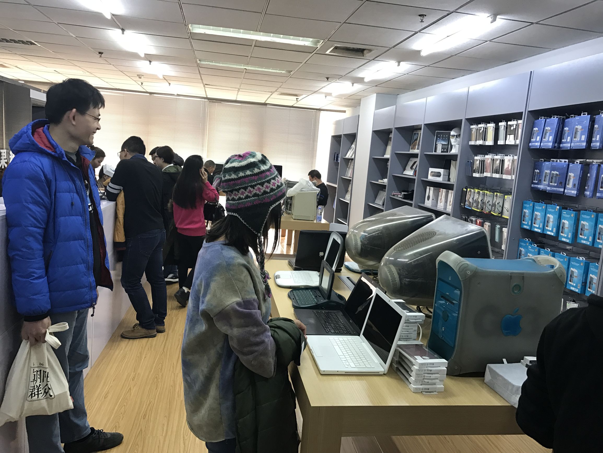 iphone显示sim卡故障,iphone常见故障维修教程