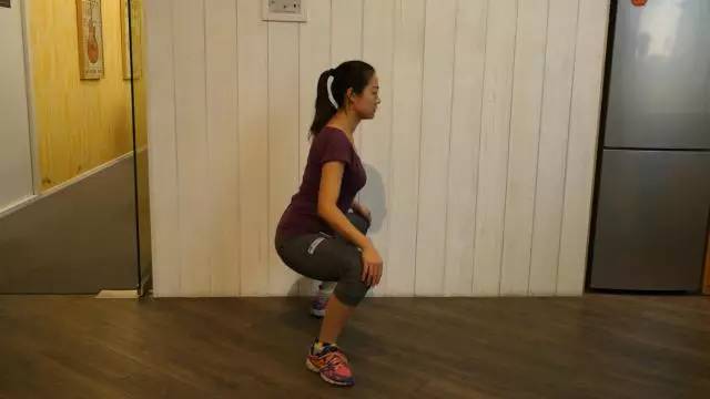 下腰疼痛一招解决,练习下腰后怎样防止腰痛