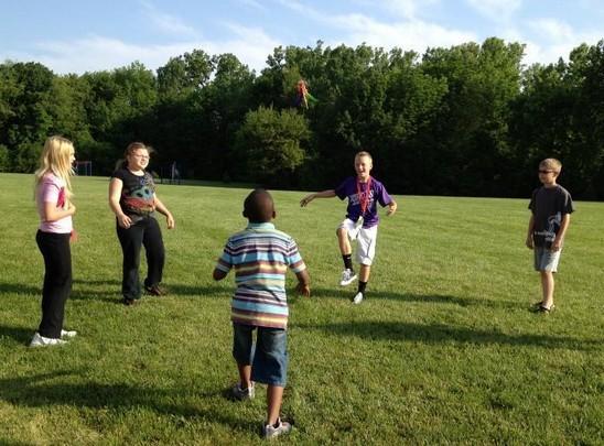 小学生参加体育运动带来的好处,体育运动对儿童的意义和价值