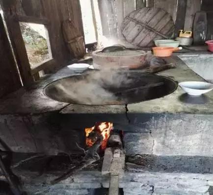 续火做饭，南方农村为什么不用蜂窝煤