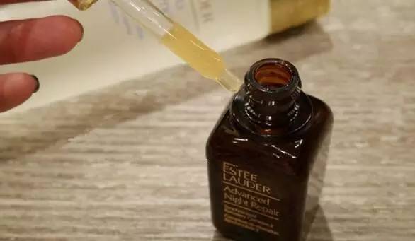 推荐给大家一款好用的护肤品,推荐一下最近很火的护肤品