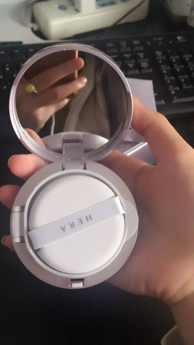 全智贤用的气垫粉底,全智贤用赫拉气垫