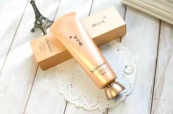 推荐给大家一款好用的护肤品,推荐一下最近很火的护肤品