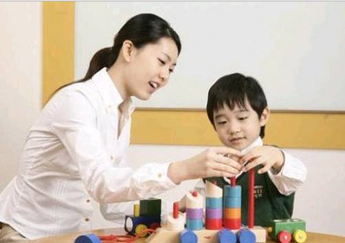 幼儿园宝宝不参与活动怎么办,幼儿园的活动一定让孩子多参与