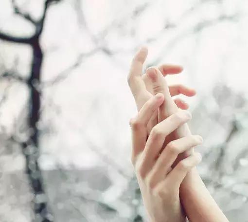 日本尿素护手霜正品,日本红罐尿素护手霜