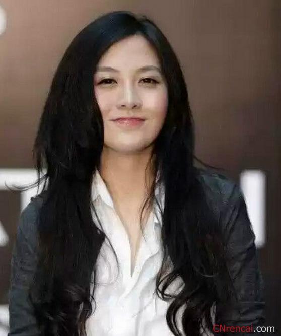 富豪榜：17岁身价2.48亿，26岁妙龄少女为何身价80亿？