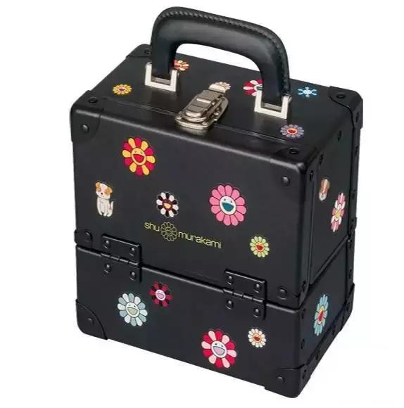 快来领取你的圣诞礼物朋友圈,你有一份圣诞礼物请查收三张图