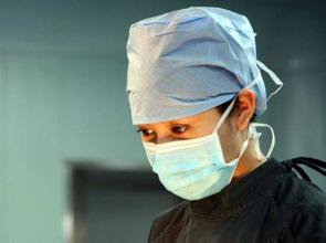 1种类似湿疹的罕见癌症，常出现在隐私部位，白人发病率高于黑人