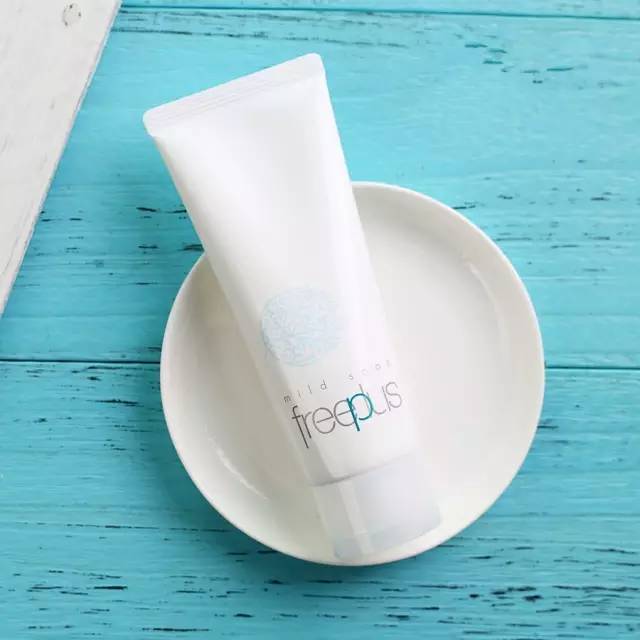 推荐给大家一款好用的护肤品,推荐一下最近很火的护肤品