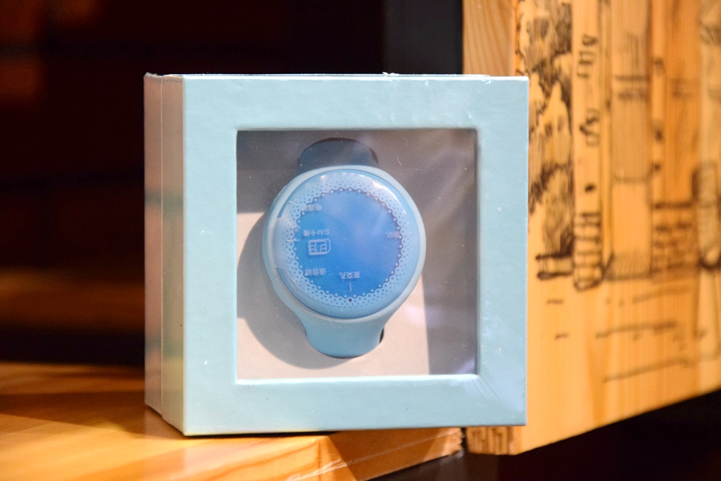 颜值犹在，功能重头布局换来的贴心关怀-米兔儿童手表Q深评