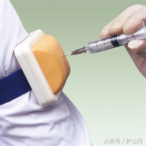 肌肉注射完了有一点回血,肌肉注射抽针回血怎么回事