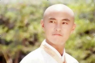 张卫健是唱歌出道的吗,张卫健曾经如此光辉