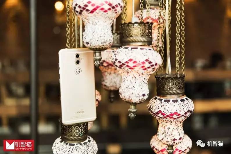 金立s9型号是什么,金立s9玩吃鸡卡吗