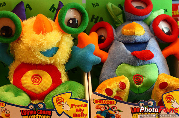 无反大变焦18-150mmf/3.5-6.3镜头评测