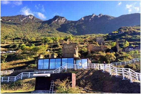 朋友圈现新网红“浮云牧场”四川藏区世界级资源正在起飞