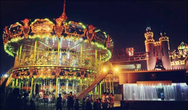周末恰逢圣诞，去这些好玩的地方就对了！
