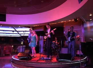 与游轮的亲密接触：精致邮轮千禧号,日韩线）内附有8090后游轮游正确打开方式专业摄影美图