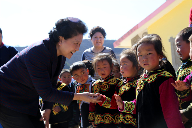 瞧，教育导报记者镜头下的2016！