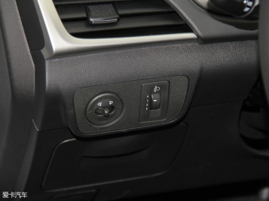 拒绝驾乘老年代步车出行,拒绝老年代步车的人