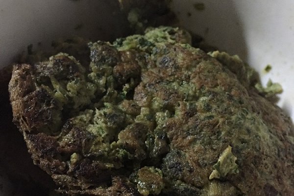 蟾蜍草煎鸡蛋，这卖相也是没sei了