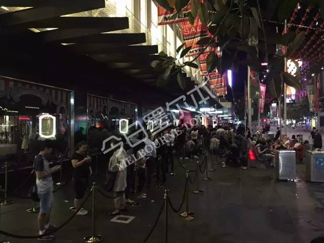 墨市BoxingDay现场：蔻驰5折！兰蔻YSL7折