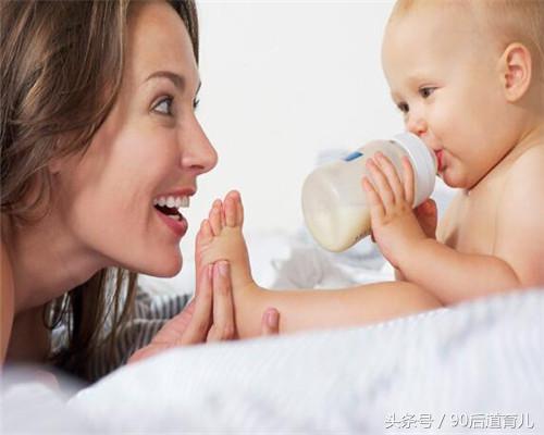 宝宝用什么奶瓶安全健康？宝宝奶瓶品牌排行榜，看看哪家好！