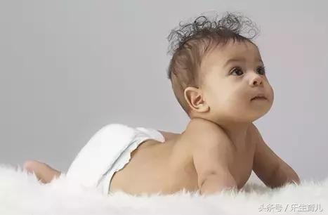 头丑随一生！千万别错过宝宝头型矫正黄金期