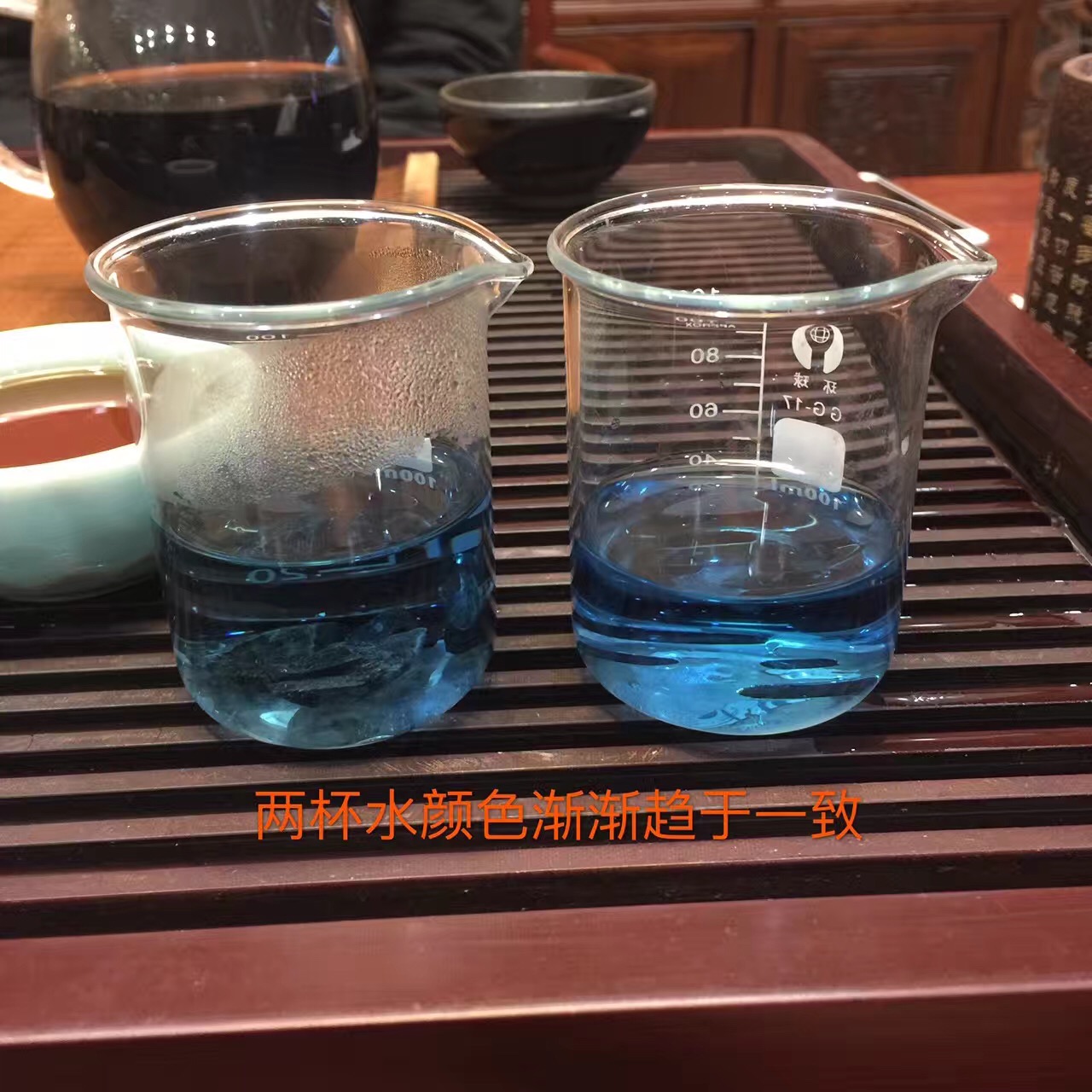 真的紫砂壶是不挂水的吗,真正的紫砂壶泡茶放几天都不会馊