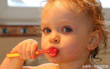 宝宝蛀牙特别臭,宝宝蛀牙都是因为吃糖吗