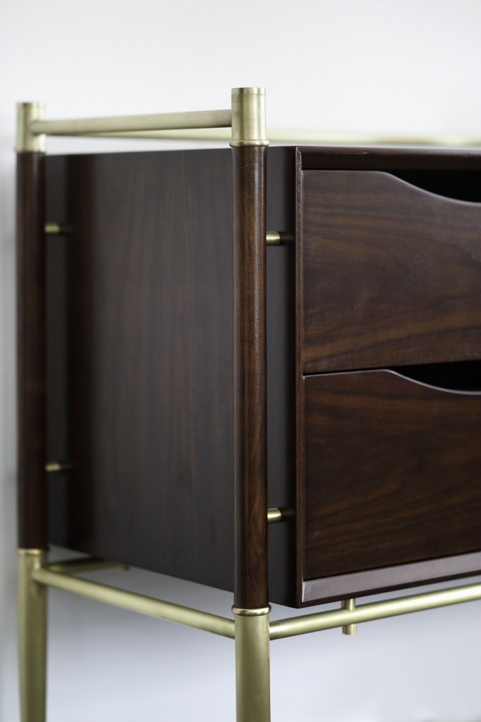 用木色为主的定制办公家具，HOLD住了这份优雅感