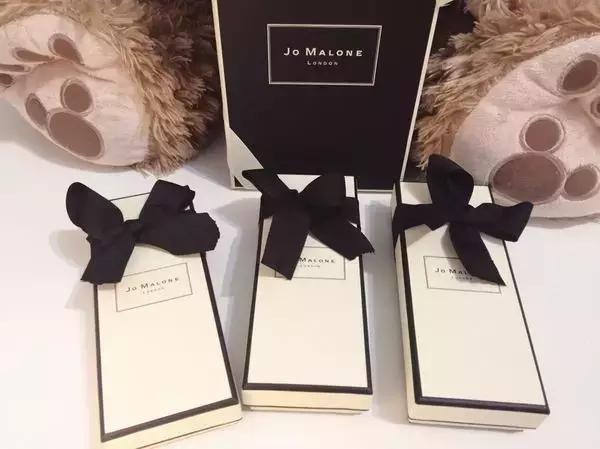 奥地利维也纳机场免税店购物攻略,哪个机场的免税店买包最划算