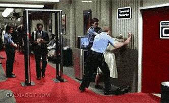 公交车上遇到很贱的人,公交车上遇到渣男