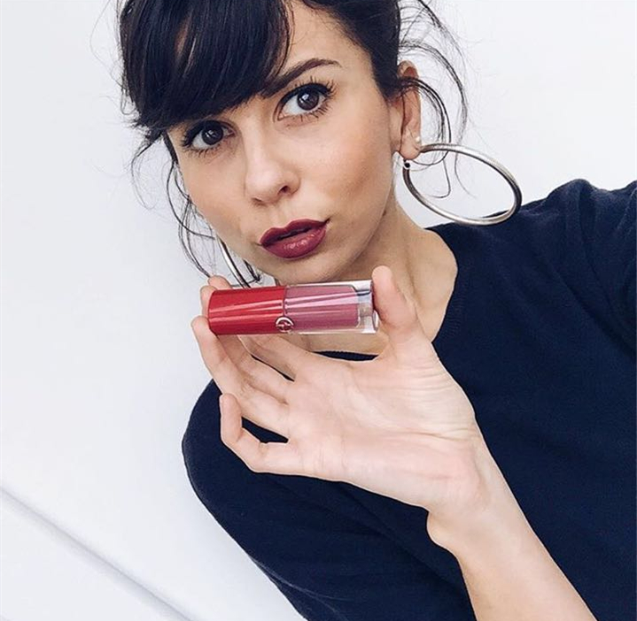 阿玛尼染唇液005试色,阿玛尼新出了个唇泥色号