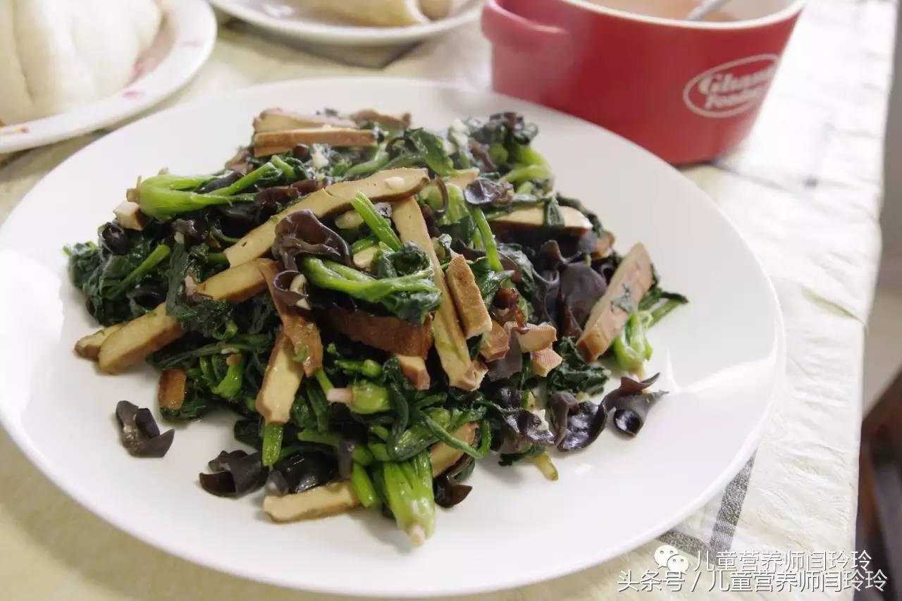 6岁女儿发烧39度，两天的饮食安排全纪录，营养均衡促康复