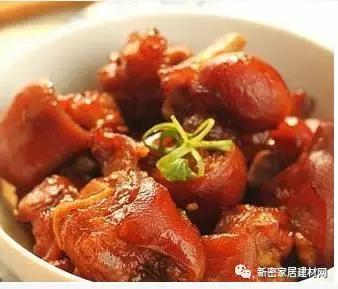 为什么有的人冬天手脚会冰冷,女孩子冬天手脚冰冷怎么办