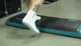 打球容易崴脚应该怎么锻炼,打球经常崴脚怎么锻炼