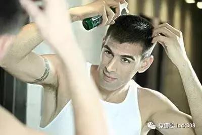 男士头发少最有效的办法,四十岁男士头发稀少适合什么发型