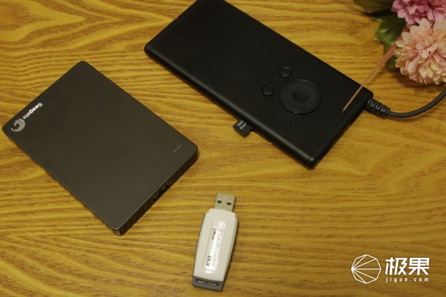 黑科技抬头显示器无线大屏最新款,黑科技多功能投影