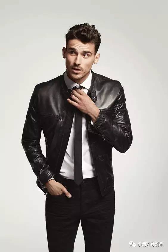 年会穿搭怎么穿才显质感,年会复古风怎么穿搭