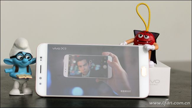 vivox9前后2000万柔光双摄,vivox9plus拍照评测视频