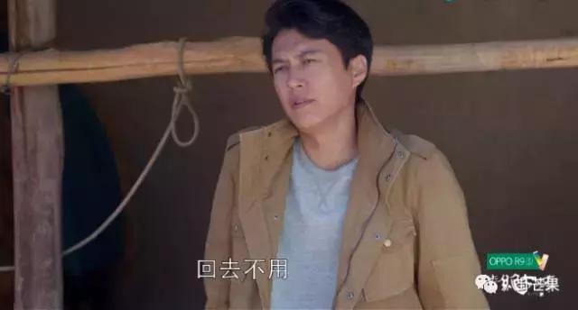 要被靳东的角色蒙蔽了双眼，他本人只有四岁，不能再多！