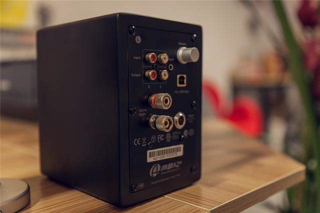 桌面音箱音质好的推荐,能和声擎a2媲美的小音箱