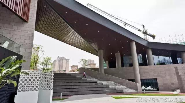 26个绝美售楼处设计图,100套绝美别墅设计图