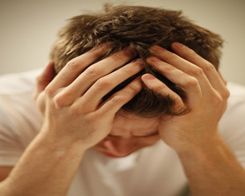 23岁研究生因头痛去世,长期偏头痛查不出来原因