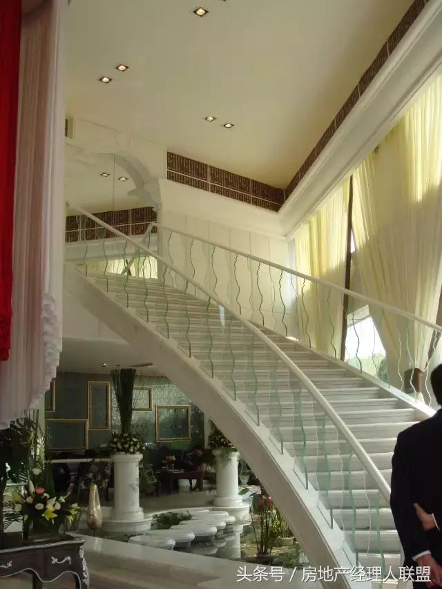 26个绝美售楼处设计图,100套绝美别墅设计图